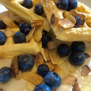 KETO LOW-CARB PROTEIN WAFFLES