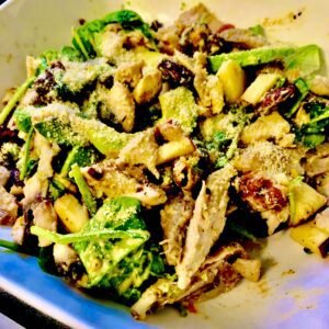 Healthy (Paleo) Warm Spinach and Chicken Salad