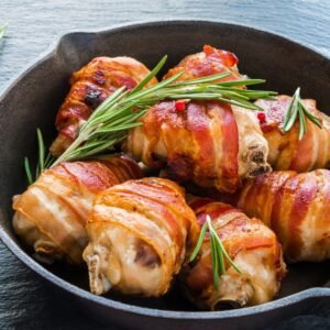 KETO BACON-WRAPPED CHICKEN DRUMSTICKS